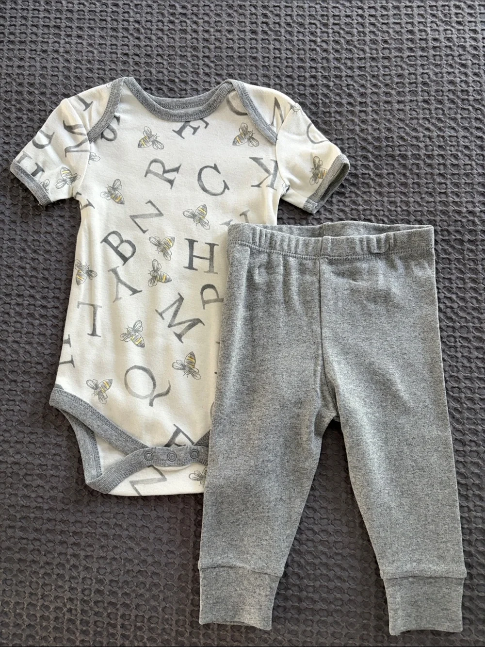 Burt’s Bees Baby 3-Piece Set